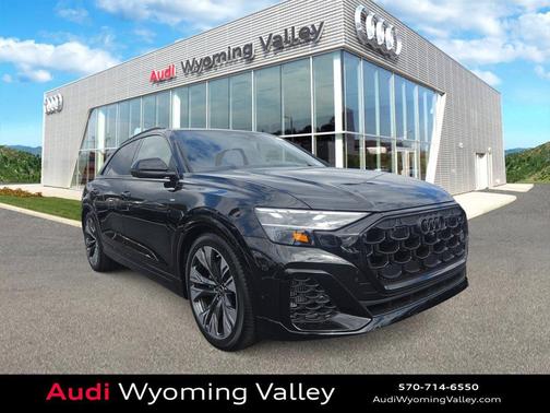 Mythos Black Metallic 2027 Audi Q8 55 Premium Plus