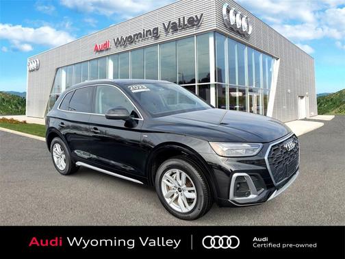 2023 Audi Q5 45 S line Premium
