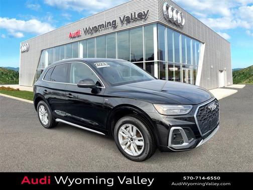 2023 Audi Q5 45 S line Premium