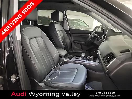 2023 Audi Q5 45 S line Premium