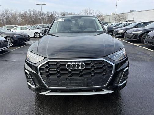 2023 Audi Q5 45 S line Premium