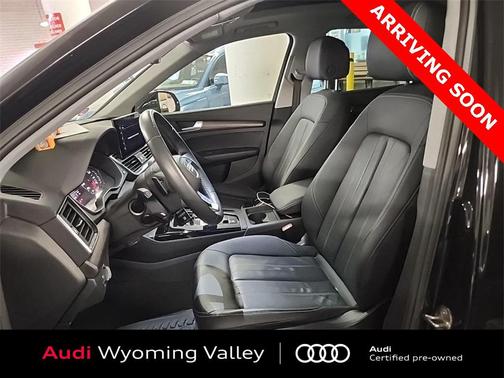 2023 Audi Q5 45 S line Premium