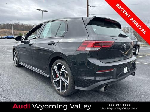 2024 Volkswagen Golf GTI 2.0T SE DSG