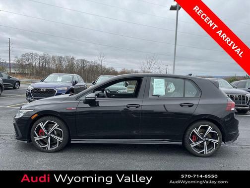 2024 Volkswagen Golf GTI 2.0T SE DSG