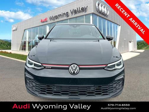 2024 Volkswagen Golf GTI 2.0T SE DSG