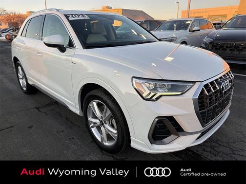 2022 Audi Q3 45 S line Premium Plus