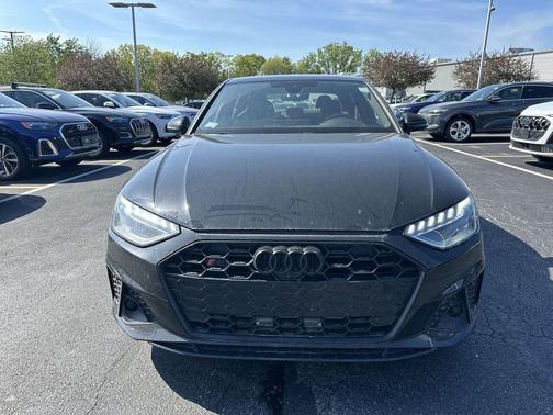 Mythos Black Metallic 2023 Audi S4 Premium Plus TFSI quattro Tiptronic