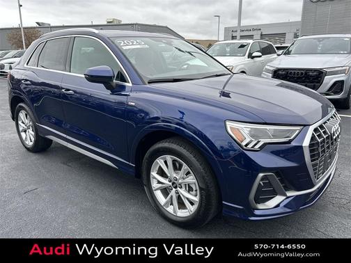 2025 Audi Q3 Premium 45 TFSI S line quattro Tiptronic