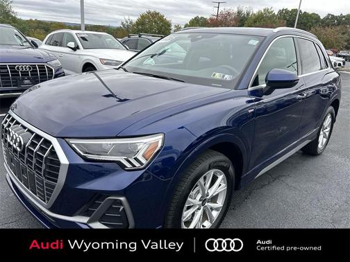 2025 Audi Q3 Premium 45 TFSI S line quattro Tiptronic