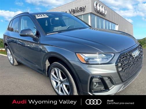 2025 Audi Q5 45 S line Premium