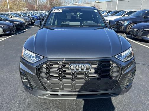 2025 Audi Q5 45 S line Premium