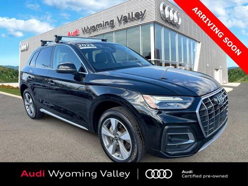 2023 Audi Q5 40 Premium Plus