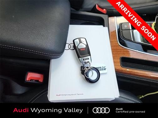 2023 Audi Q5 40 Premium Plus