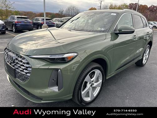 2025 Audi Q5 Premium Plus TFSI quattro S tronic