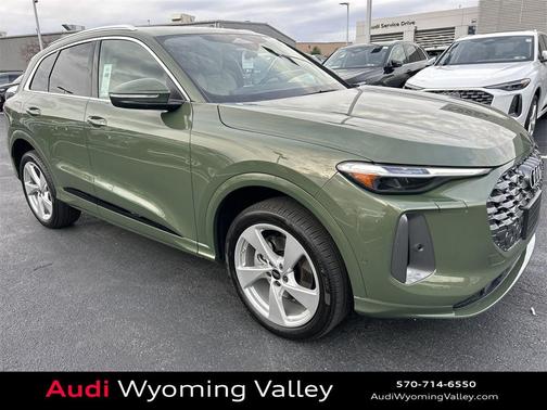 2025 Audi Q5 Premium Plus TFSI quattro S tronic