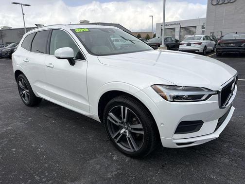 2019 Volvo XC60 T5 Momentum
