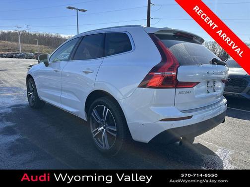 2019 Volvo XC60 T5 Momentum