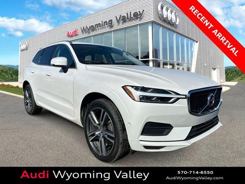 2019 Volvo XC60 T5 Momentum