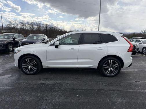 2019 Volvo XC60 T5 Momentum