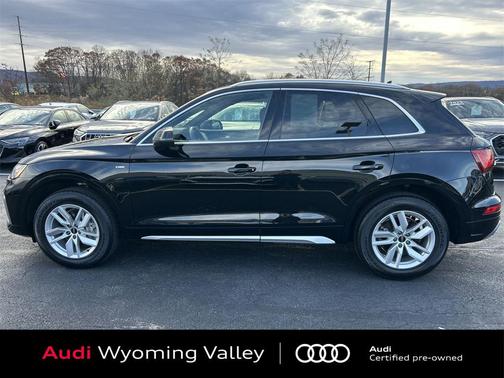 2022 Audi Q5 45 S line Premium