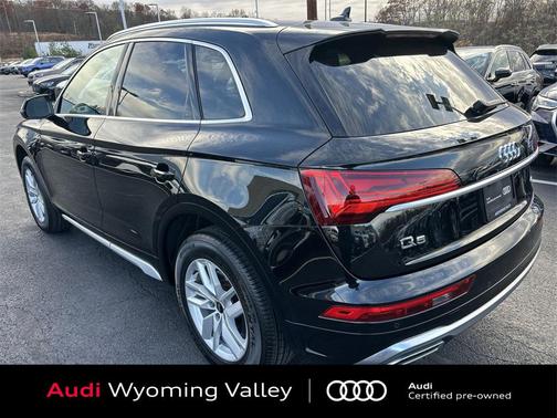 2022 Audi Q5 45 S line Premium