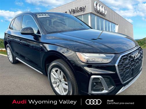 2022 Audi Q5 45 S line Premium