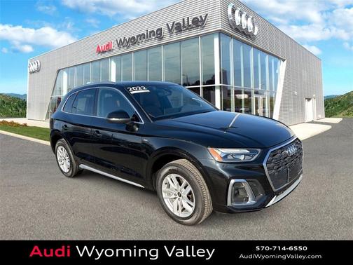 2022 Audi Q5 45 S line Premium