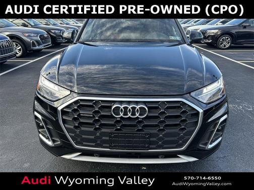 2022 Audi Q5 45 S line Premium