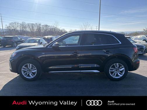 2022 Audi Q5 45 S line Premium