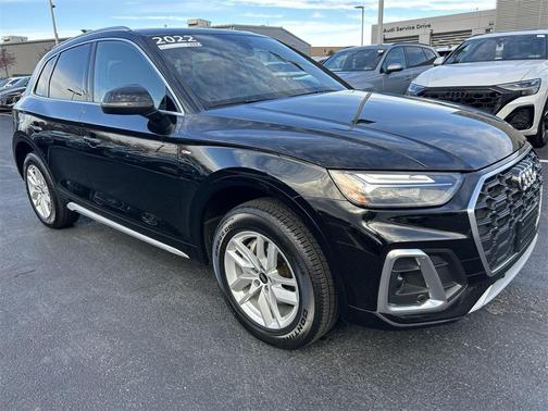 2022 Audi Q5 45 S line Premium