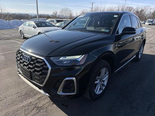 2022 Audi Q5 45 S line Premium