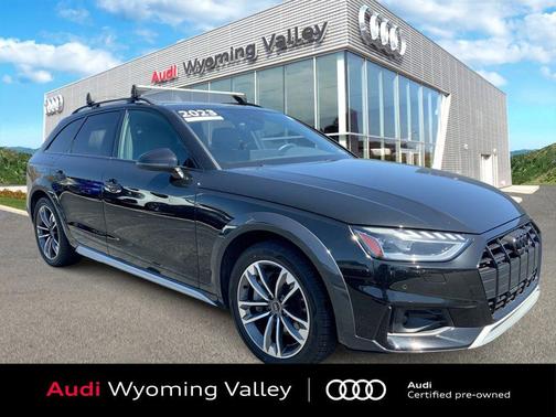 Mythos Black Metallic 2023 Audi A4 allroad 45 Premium Plus