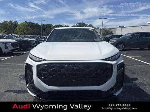 Glacier White Metallic 2026 Audi Q3 TFSI quattro S tronic