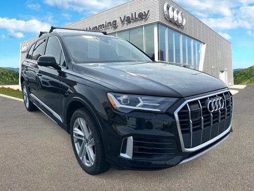 2022 Audi Q7 55 Premium Plus