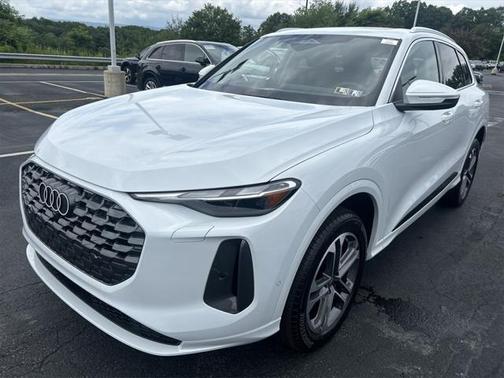 2025 Audi Q5 Premium