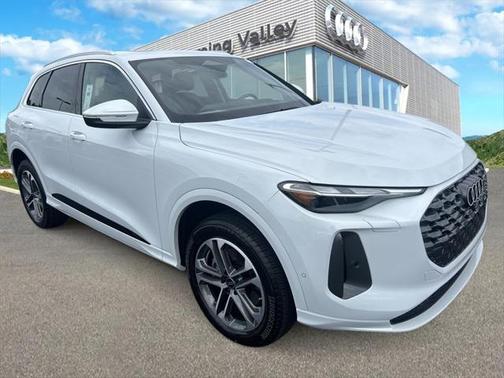 2025 Audi Q5 Premium