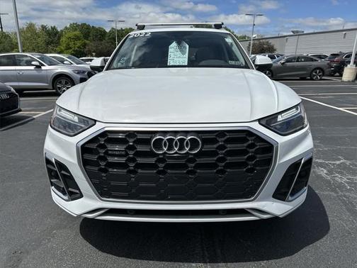 2022 Audi Q5 45 S line Premium Plus