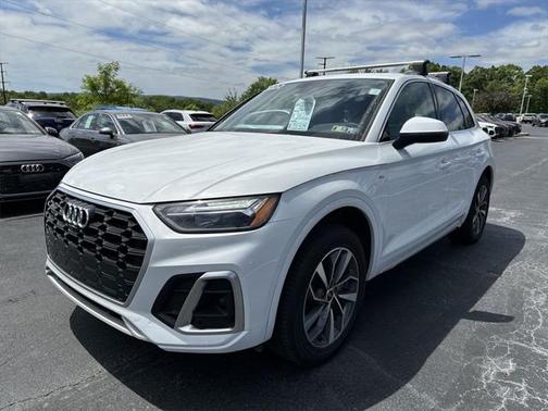 2022 Audi Q5 45 S line Premium Plus