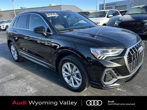 2023 Audi Q3 Premium 45 TFSI S line quattro Tiptronic