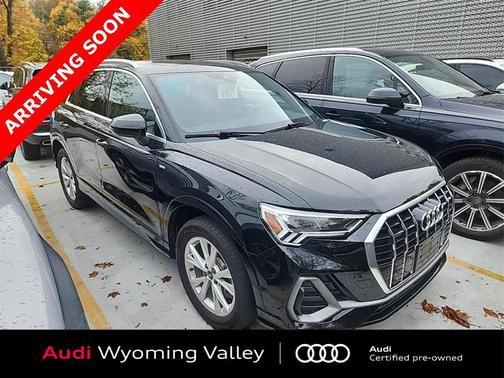 2023 Audi Q3 Premium 45 TFSI S line quattro Tiptronic
