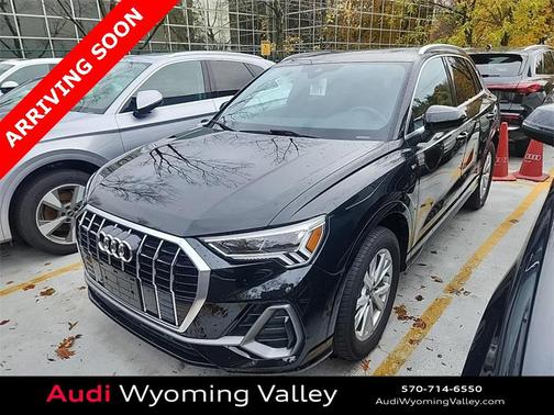 2023 Audi Q3 Premium 45 TFSI S line quattro Tiptronic