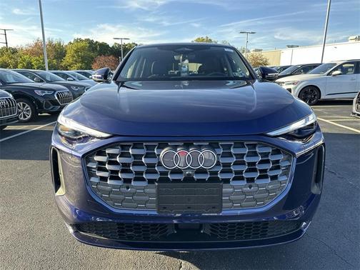 2025 Audi Q5 Premium TFSI quattro S tronic