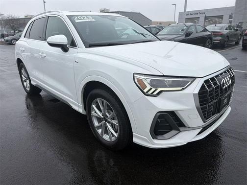 2023 Audi Q3 Premium 45 TFSI S line quattro Tiptronic