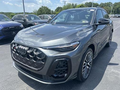 2025 Audi SQ5 3.0T Premium Plus