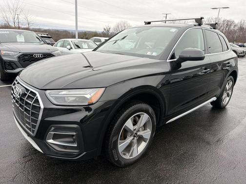 2023 Audi Q5 40 Premium Plus