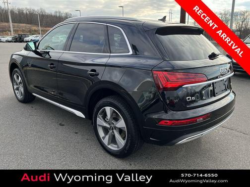 2023 Audi Q5 40 Premium Plus