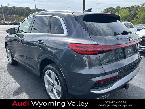 2025 Audi Q5 Premium Plus TFSI quattro S tronic