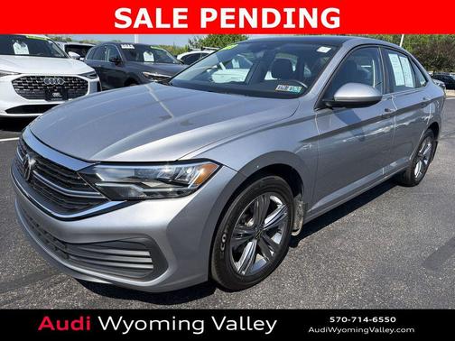 Pyrite Silver Metallic 2023 Volkswagen Jetta 1.5T SE