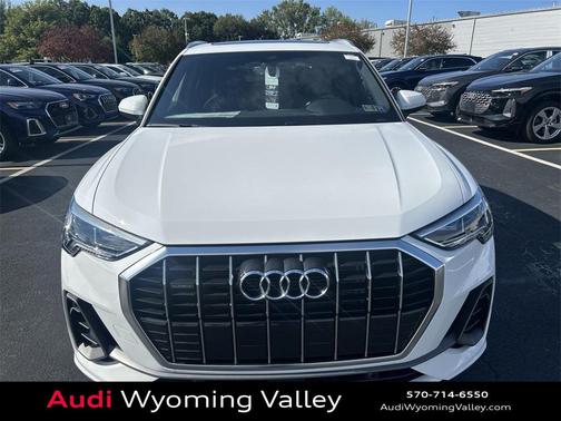 2025 Audi Q3 Premium 45 TFSI S line quattro Tiptronic