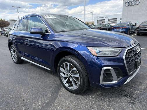Navarra Blue Metallic 2023 Audi Q5 45 S line Premium